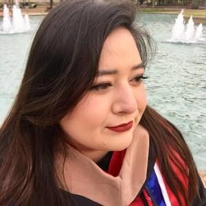 Meet your Posher, Bethina